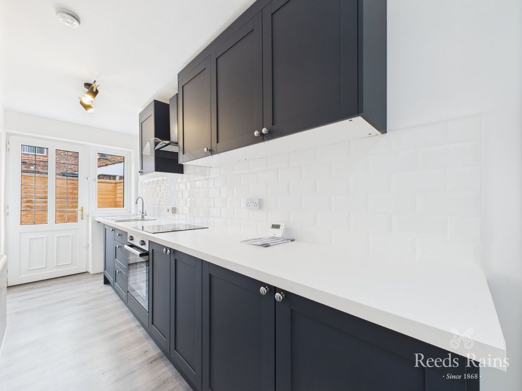 Property photo 1 of 23 Kitchen