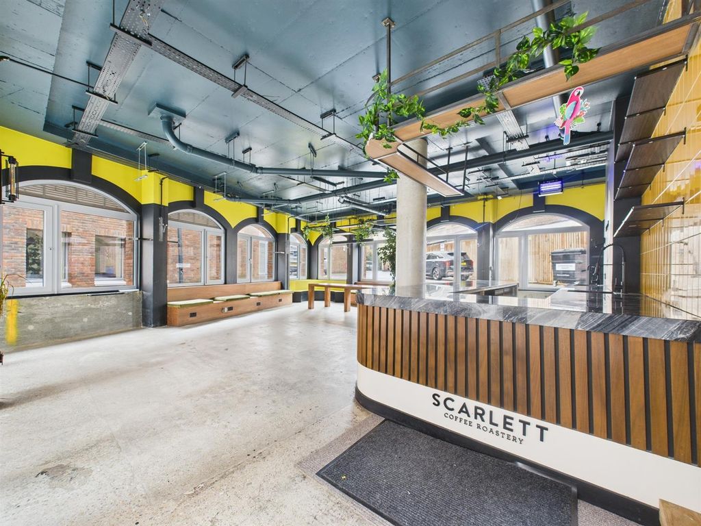 Property photo 1 of 11 Cam04237G0-Pr0257-Still003.Jpg