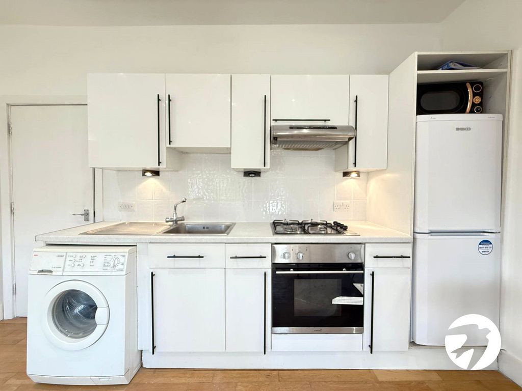 Property photo 2 of 11 Picture 2