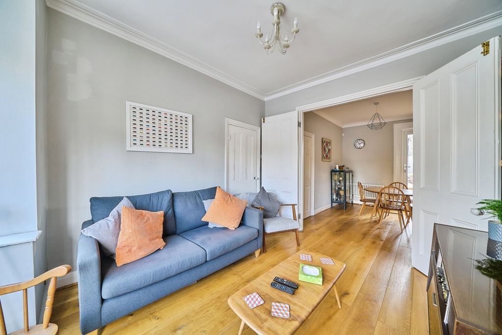 Property photo 3 of 27 Pbox-Img.Jpg