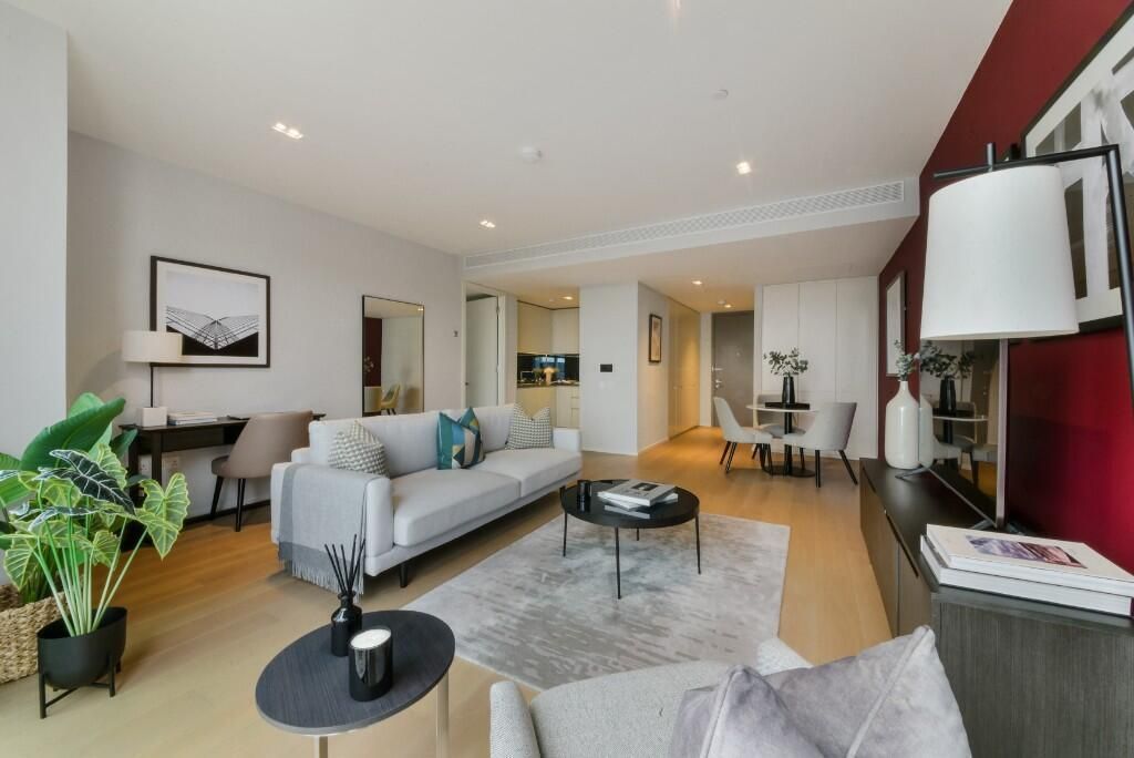 Property photo 1 of 18 Image