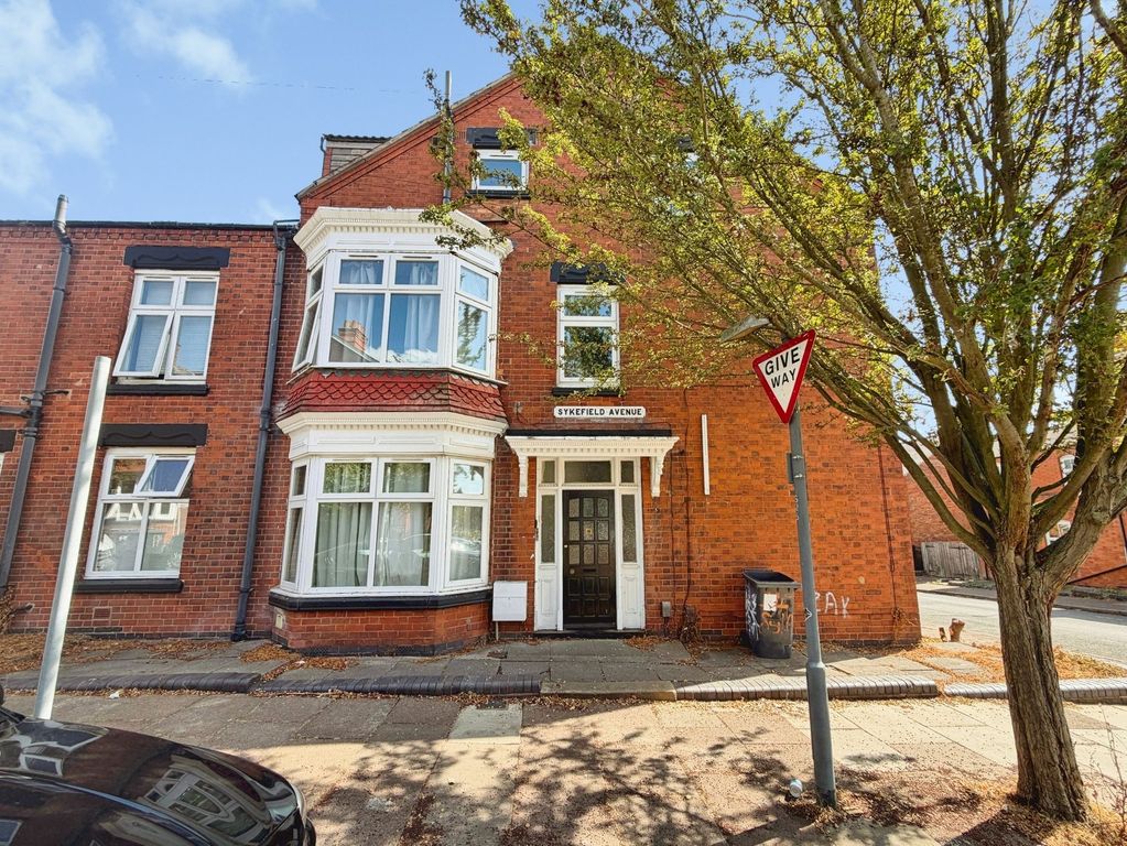 Property photo 1 of 7