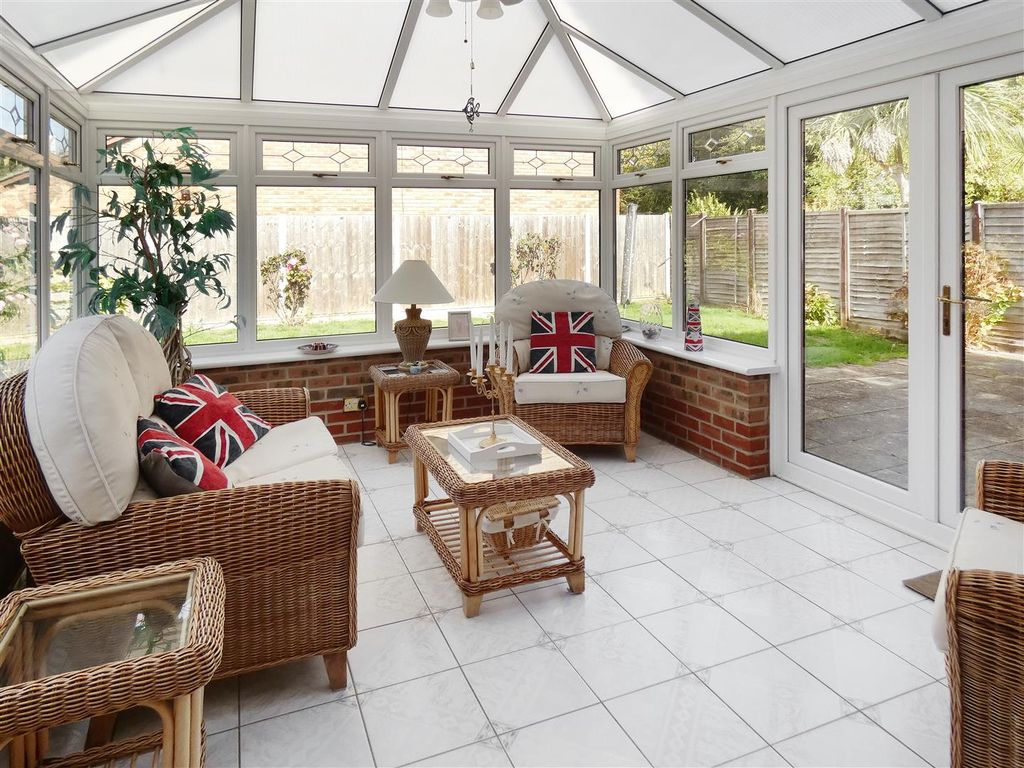 Property photo 3 of 19 P1060898.Jpg