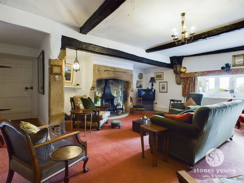 Property photo 3 of 31