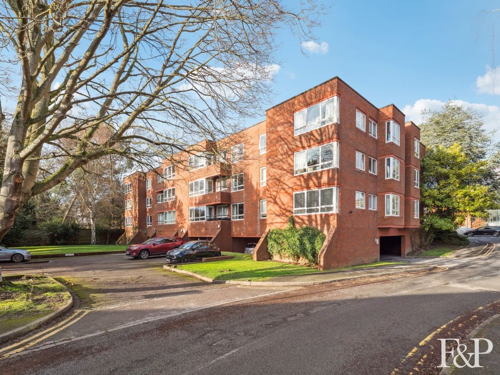 Property photo 1 of 12 4839220