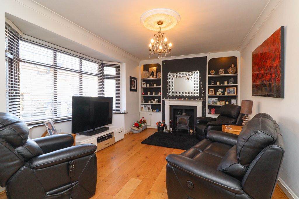 Property photo 2 of 22 Picture 2