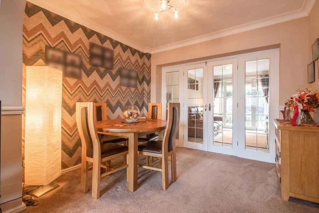 Property photo 3 of 20 Quorndon-14