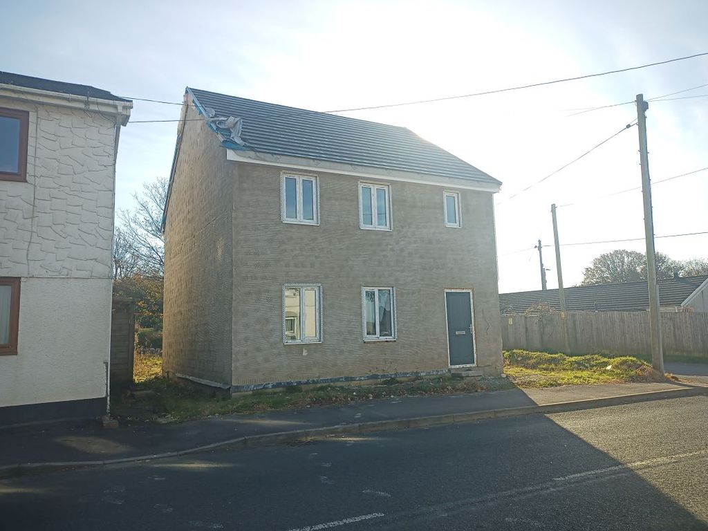 Property photo 1 of 24