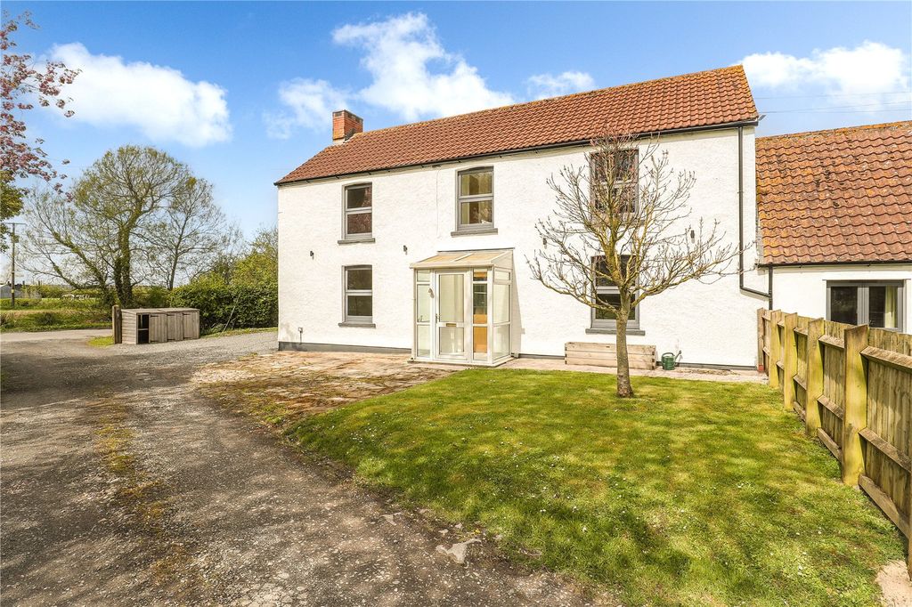 Property photo 1 of 31 Picture No. 12