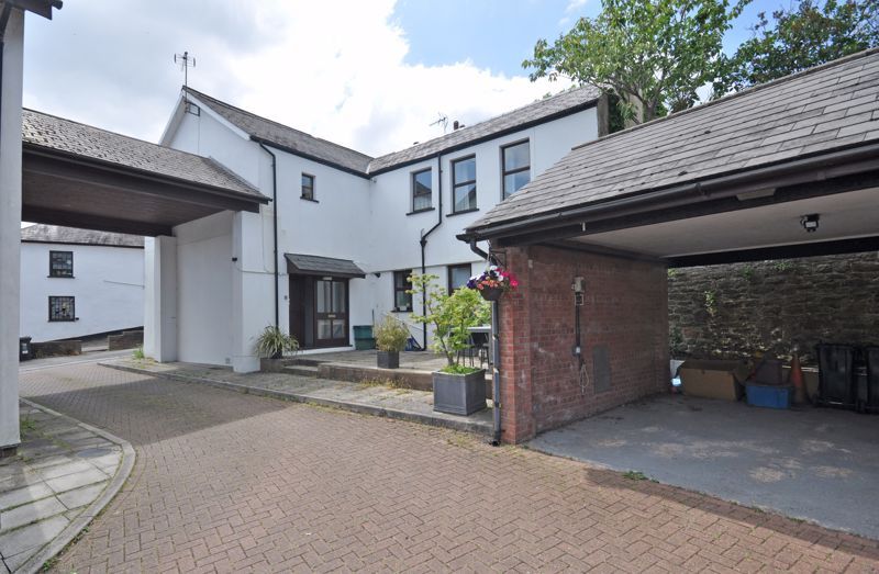 Property photo 2 of 16 Photo 3