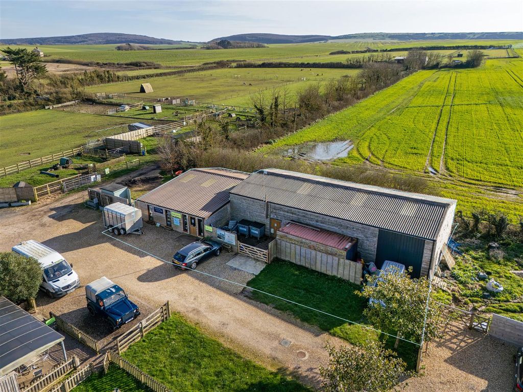 Property photo 1 of 9 2290-022.Jpg