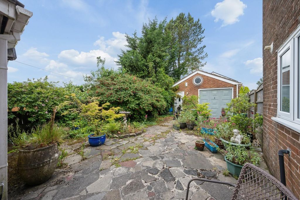 Property photo 2 of 22 12 Ashfield Grove External-1.Jpg