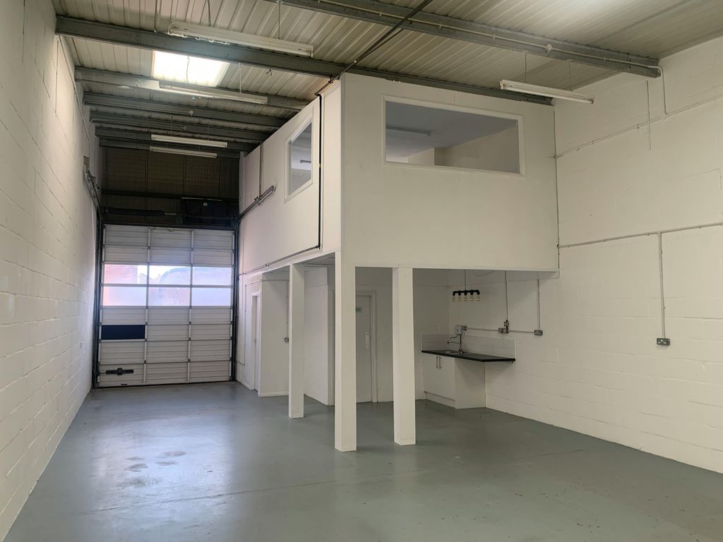 Property photo 2 of 6 Img_30331.Jpg