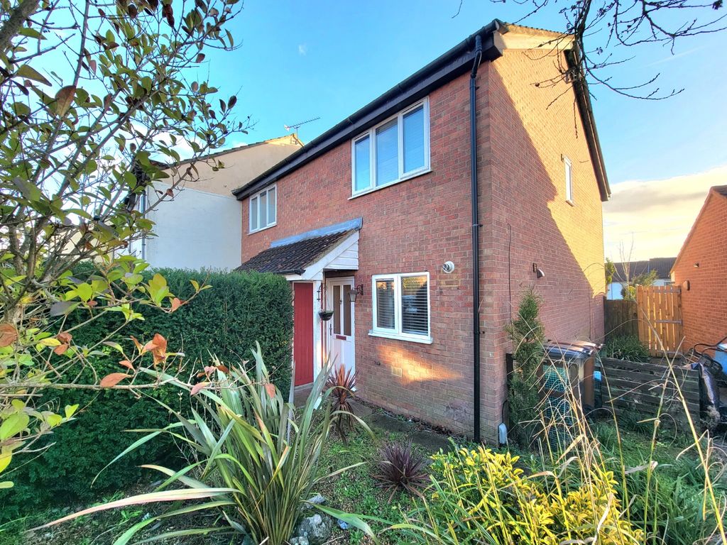 Property photo 1 of 11