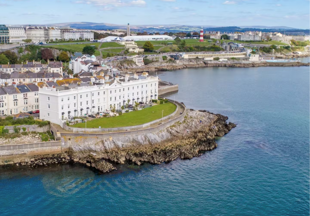 Property photo 1 of 24