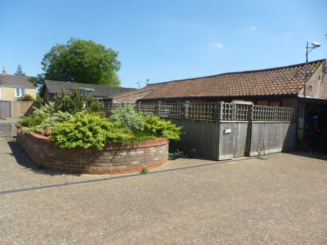 Property photo 3 of 10