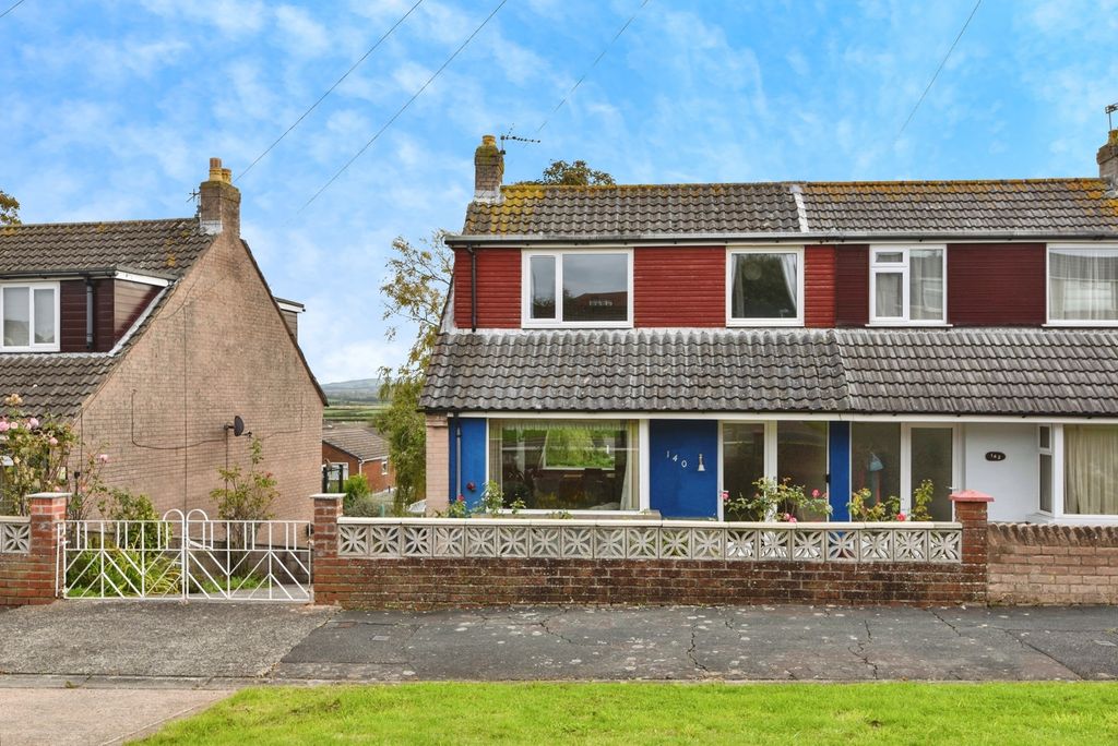 Property photo 1 of 17 Photo