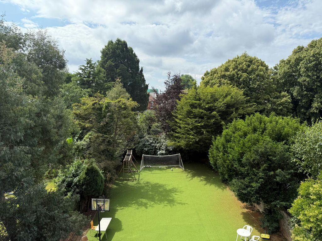 Property photo 3 of 30 14.Jpg
