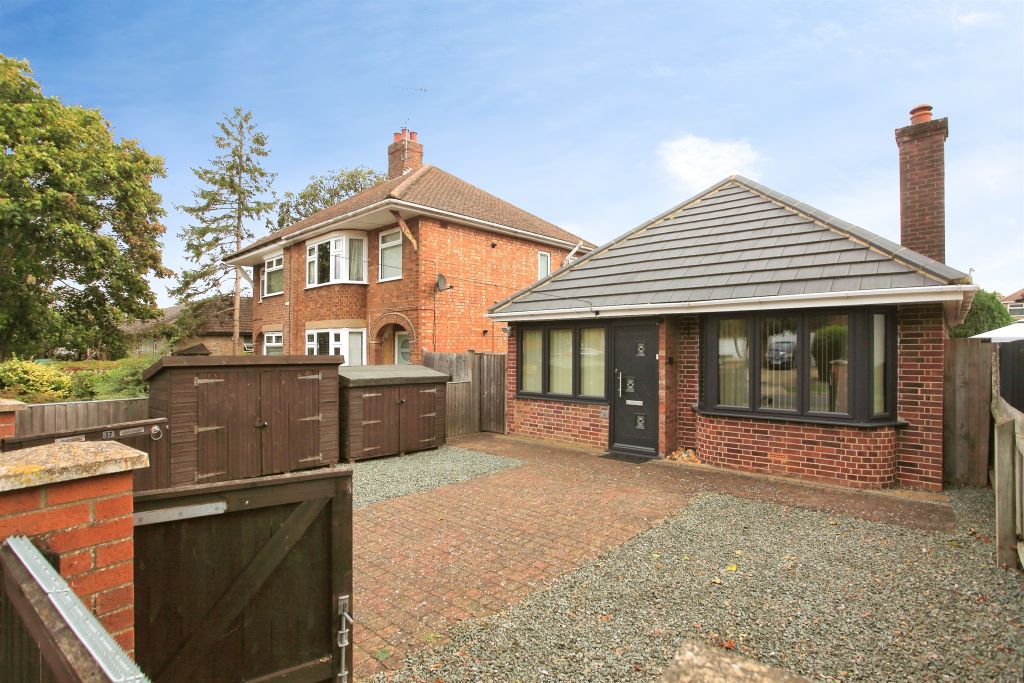 Property photo 1 of 23 Outside