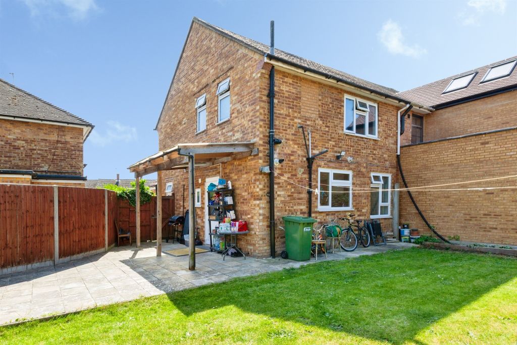 Property photo 2 of 11