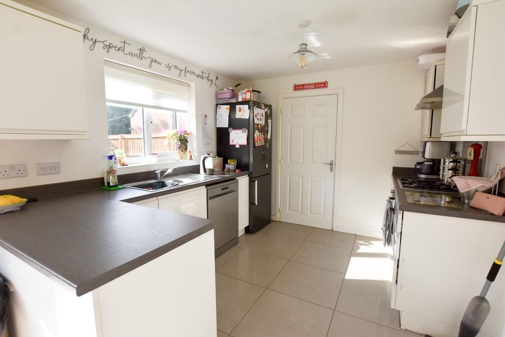 Property photo 2 of 15 Dsc_0005.Jpg