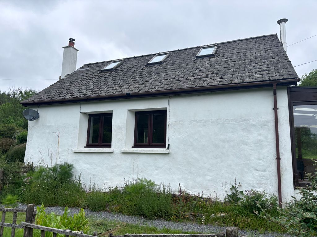 Property photo 1 of 8