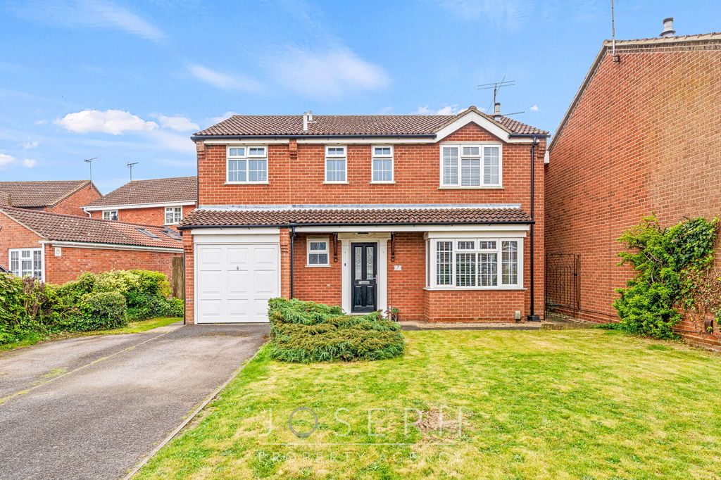 Property photo 1 of 22