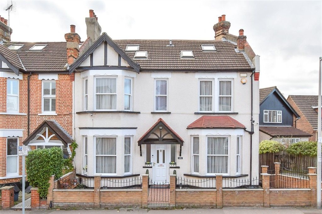 Property photo 1 of 20 External (Web)