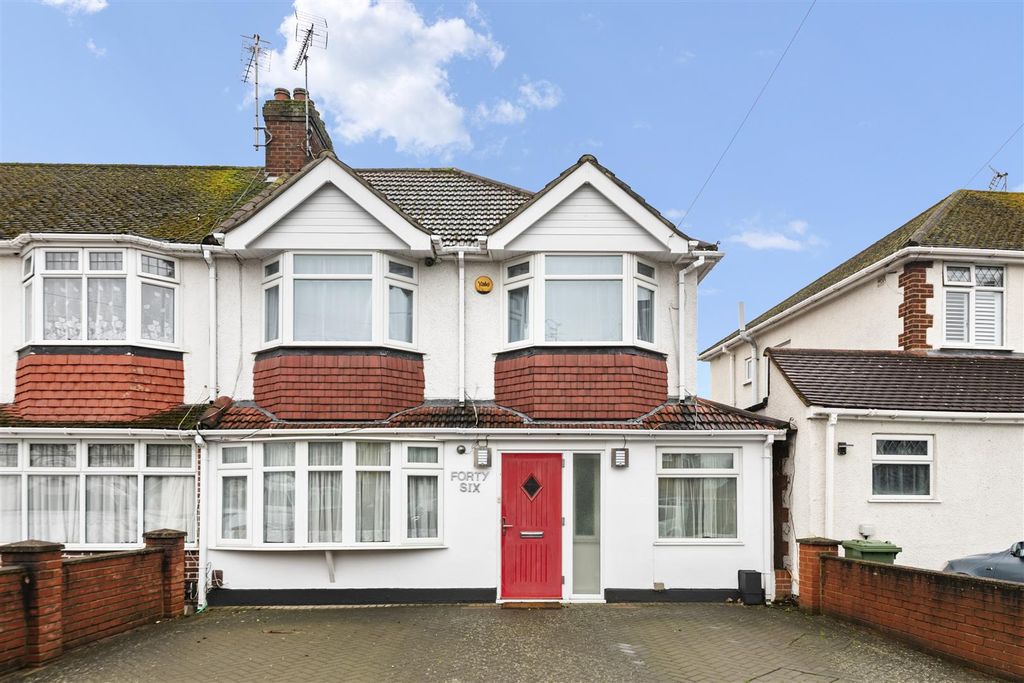 Property photo 1 of 16