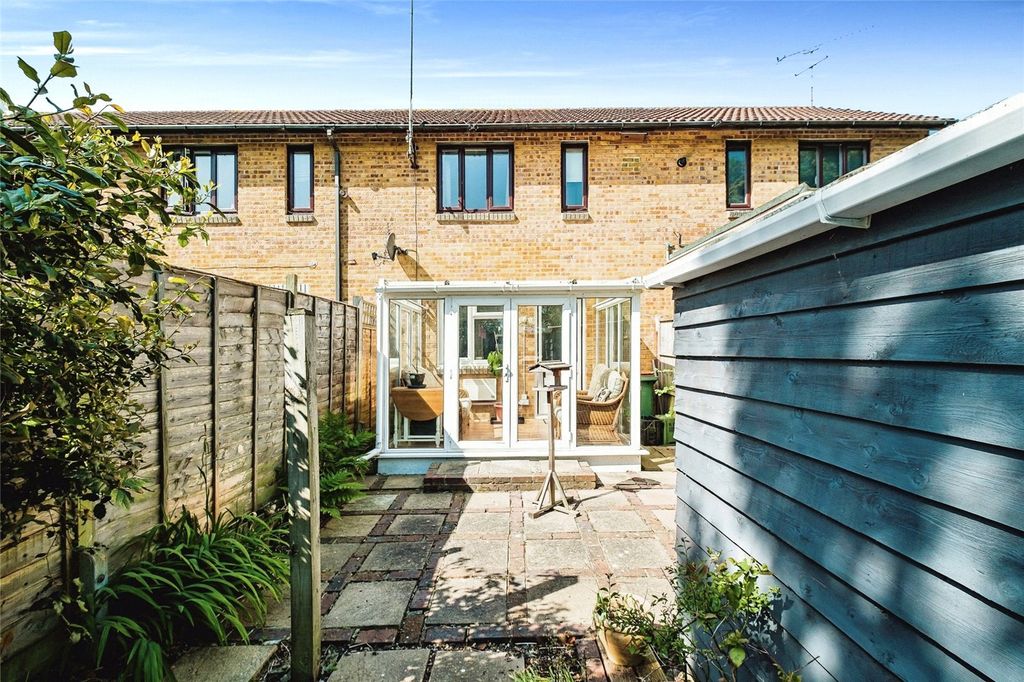 Property photo 3 of 18 Rear