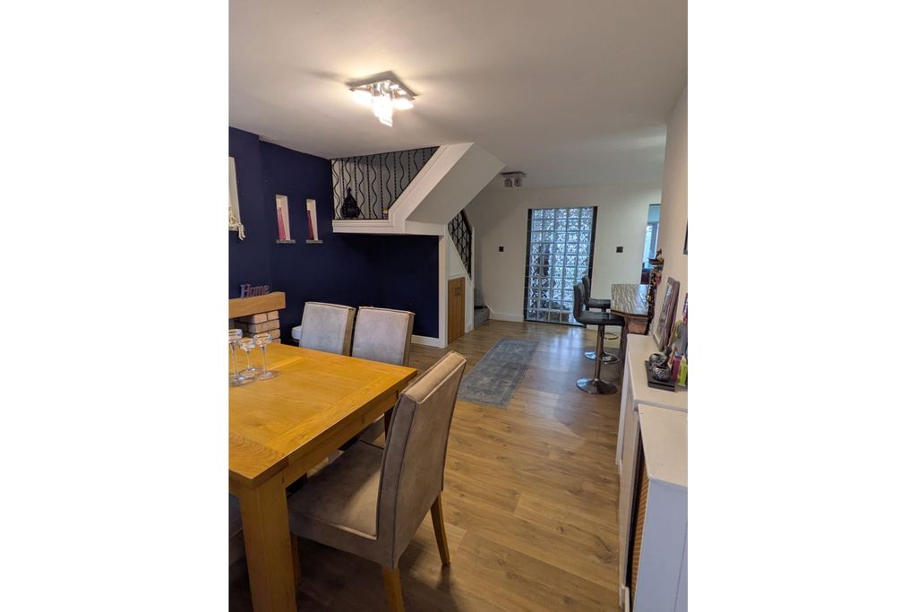 Property photo 2 of 13 Living / Dining Room