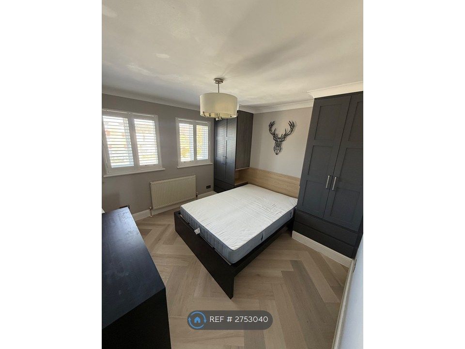 Property photo 1 of 8 Room 1