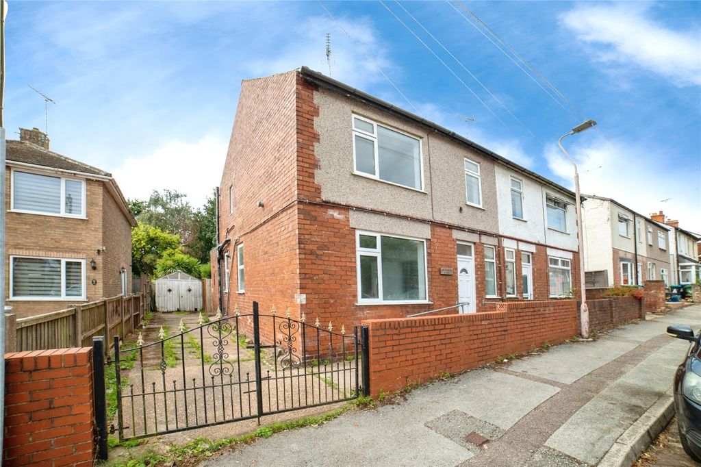 Property photo 2 of 16 Picture No. 02