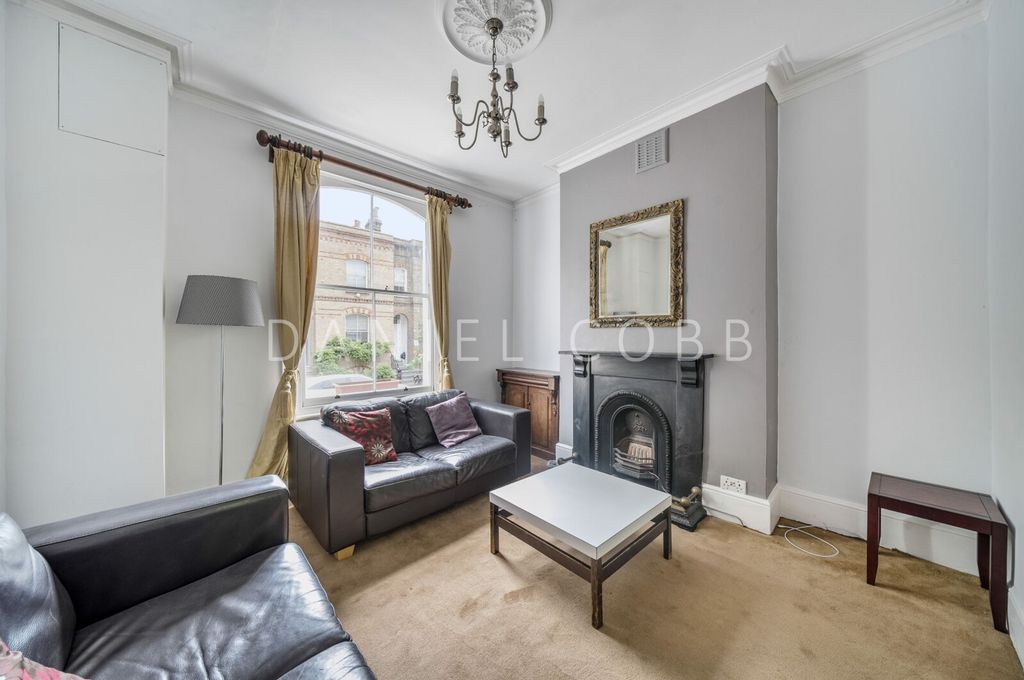 Property photo 2 of 19