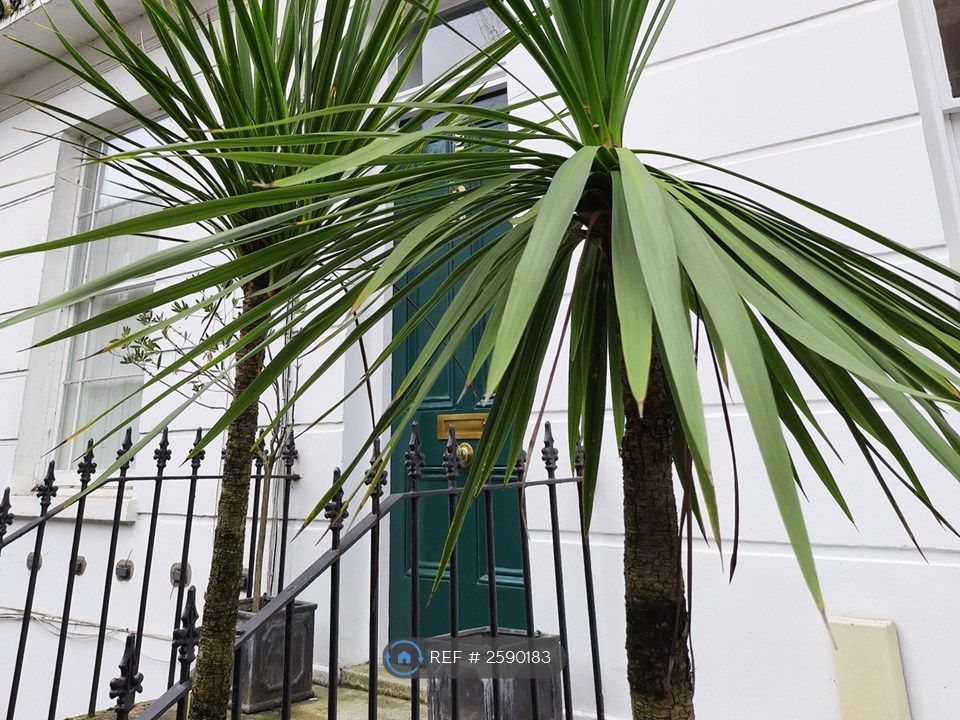 Property photo 1 of 16 Duplex Maisonette In Period Conversion