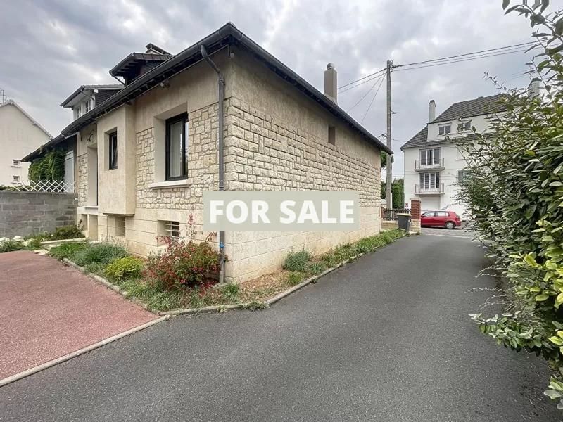 Property photo 1 of 15