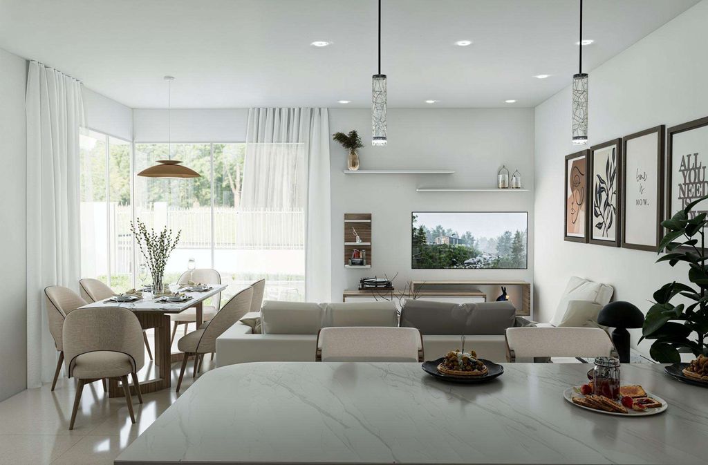 Property photo 3 of 34