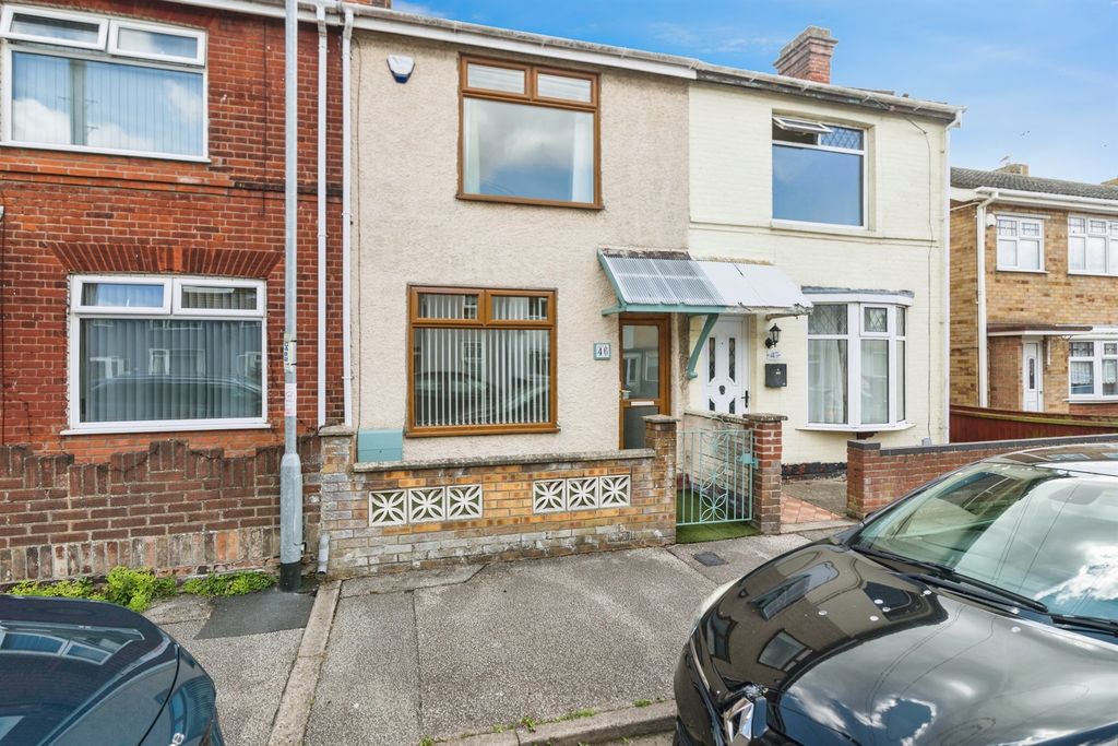 Property photo 1 of 17