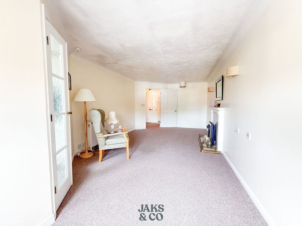 Property photo 3 of 23