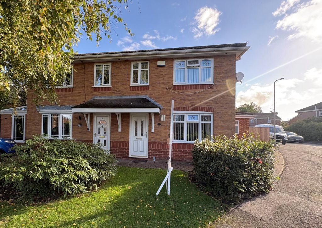 Property photo 1 of 26