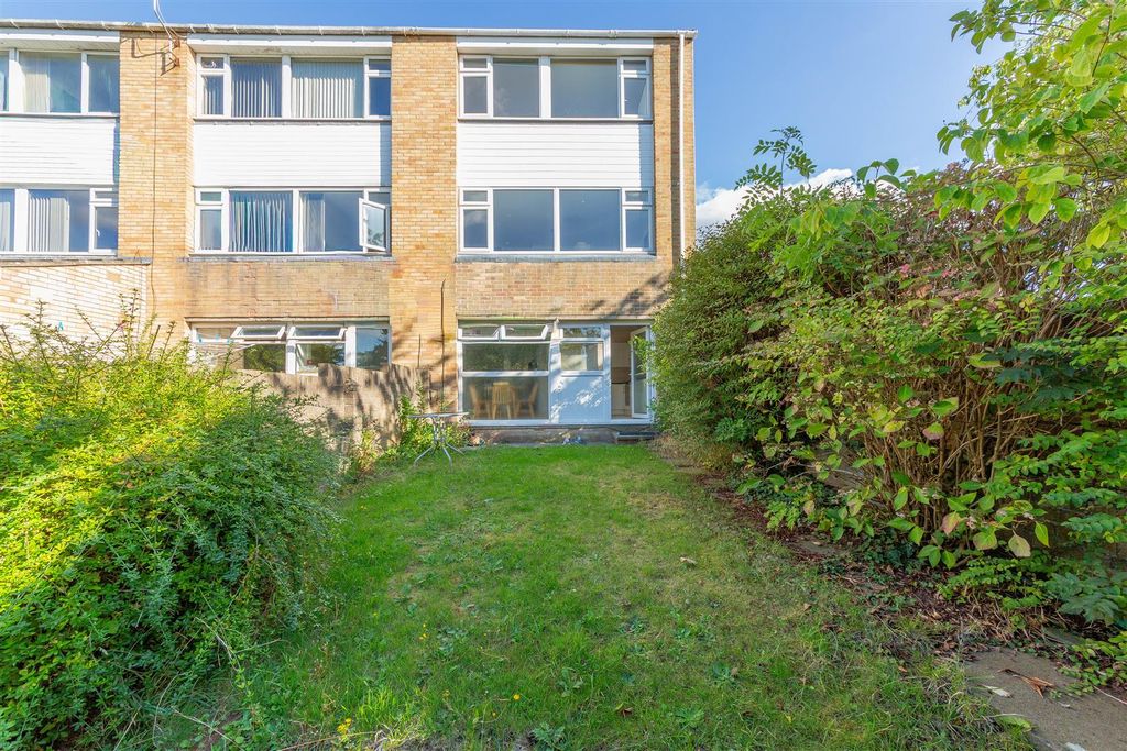 Property photo 1 of 16 Ks2B9354.Jpg