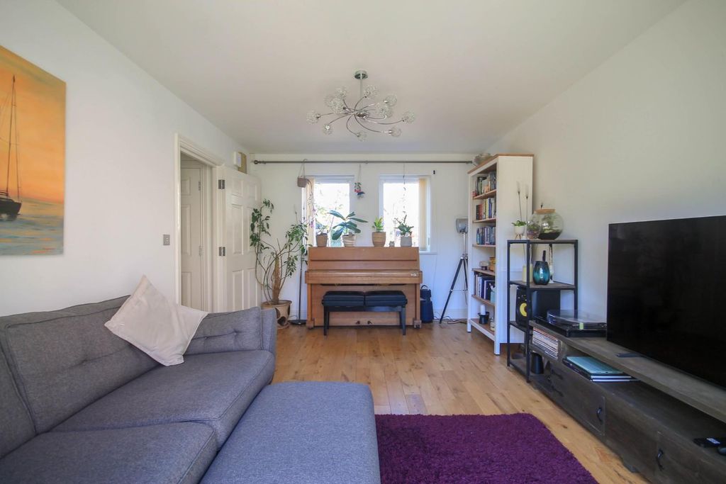 Property photo 3 of 17 Img_0496.Jpg