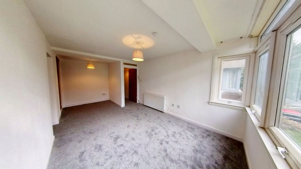 Property photo 3 of 7 Picture No. 06