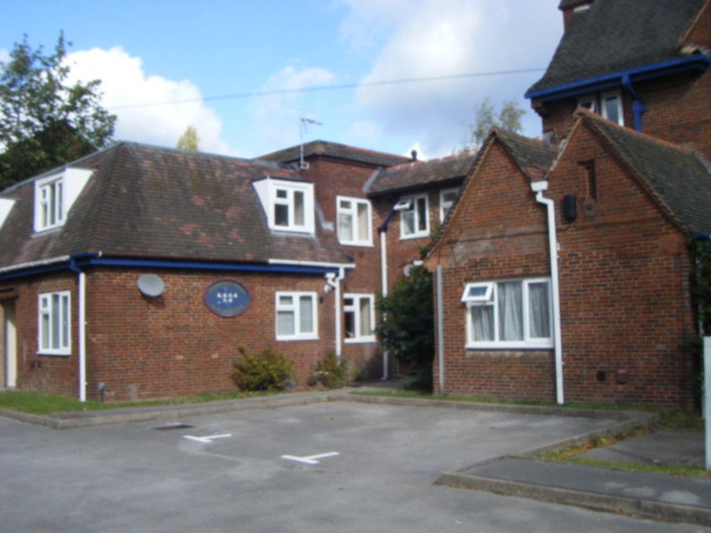 Property photo 2 of 6
