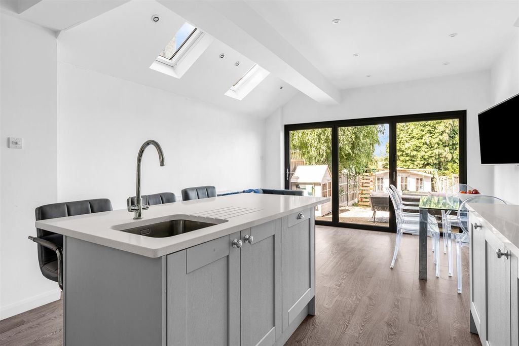 Property photo 3 of 30 Internal-5.Jpg