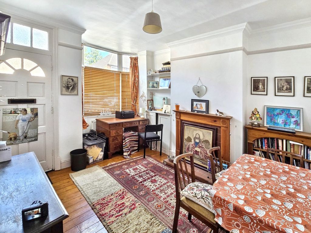 Property photo 2 of 14 Dining Room