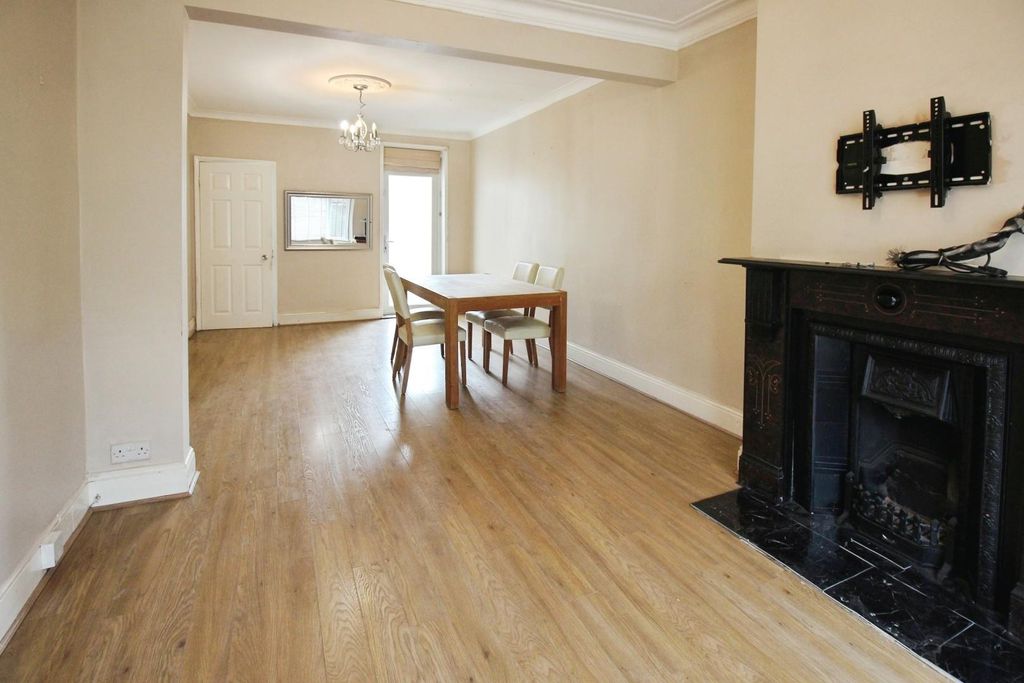 Property photo 3 of 14 7d19Cac8-Img_5430.Jpg