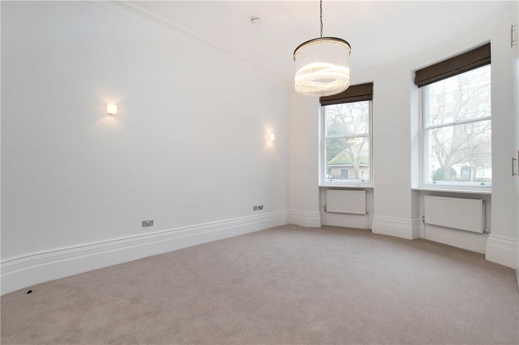 Property photo 3 of 12 Picture No. 12