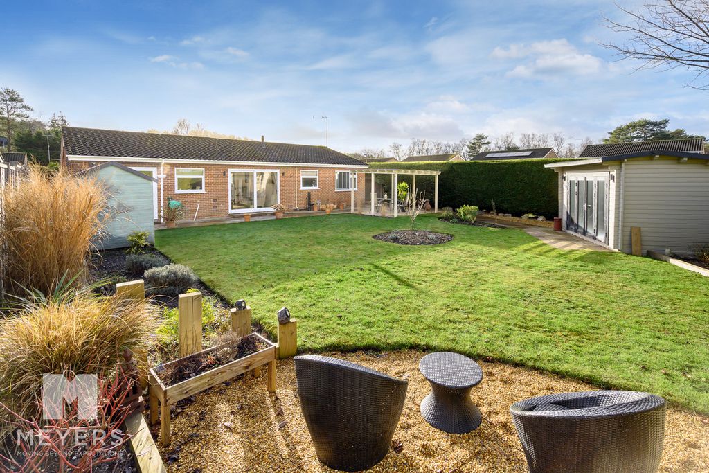 Property photo 3 of 26