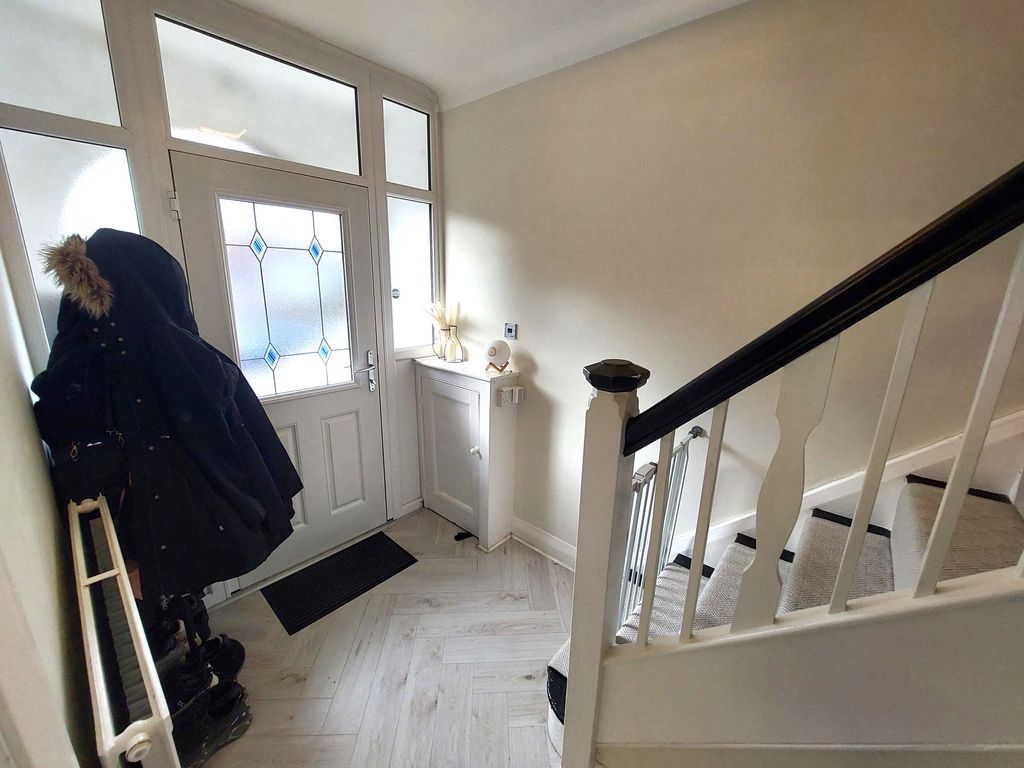 Property photo 2 of 16 20260212_102651